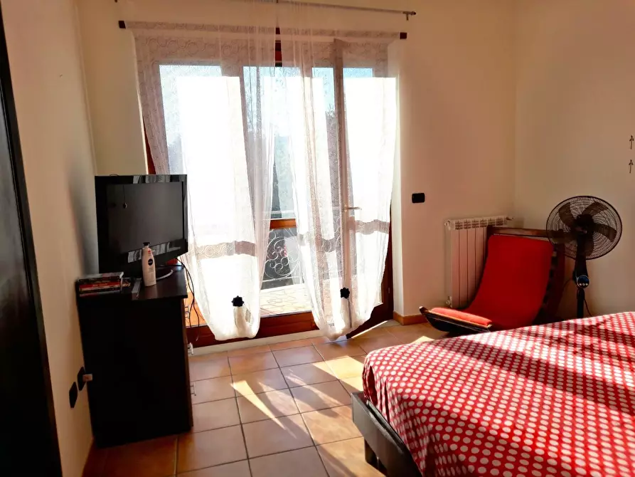 Immagine 41 di Villa in vendita  a Formia