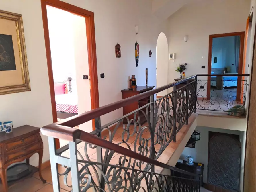 Immagine 40 di Villa in vendita  a Formia