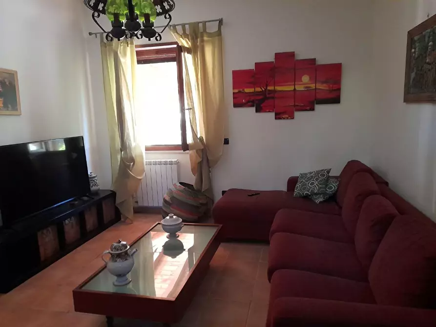 Immagine 20 di Villa in vendita  a Formia