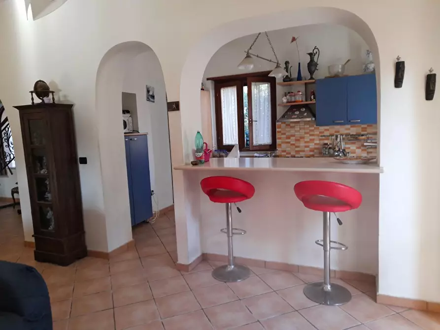 Immagine 25 di Villa in vendita  a Formia