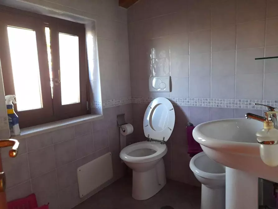 Immagine 62 di Villa in vendita  a Formia