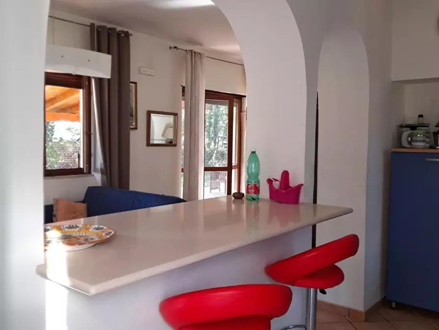 Immagine 28 di Villa in vendita  a Formia