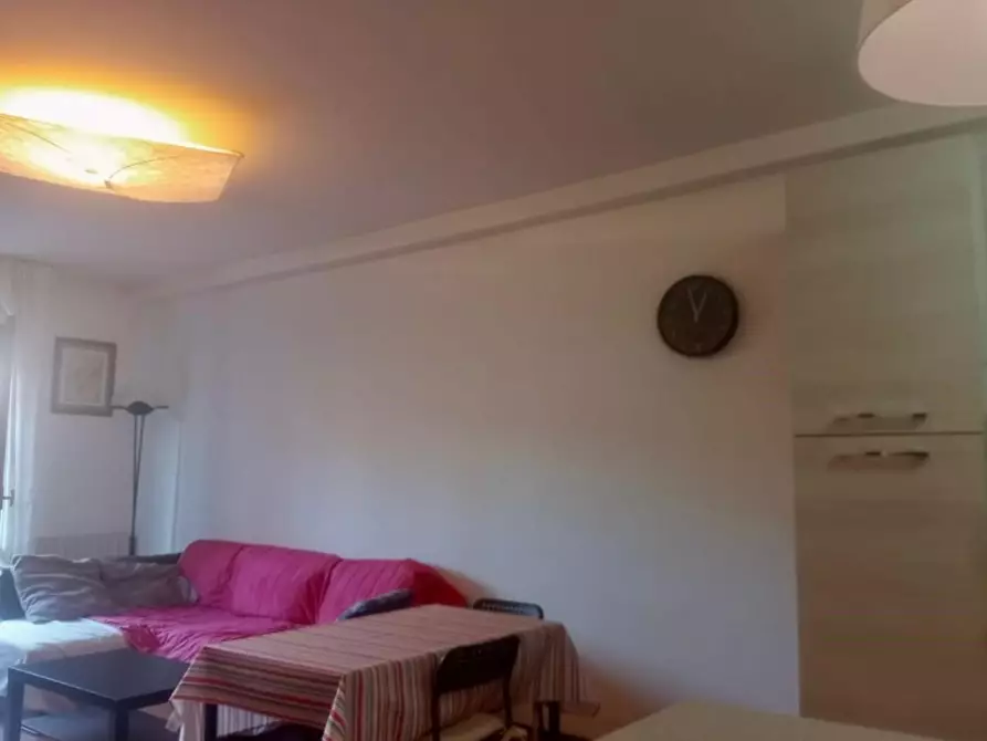 Immagine 4 di Appartamento in vendita  a Siena