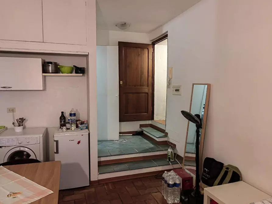 Immagine 5 di Appartamento in vendita  a Siena