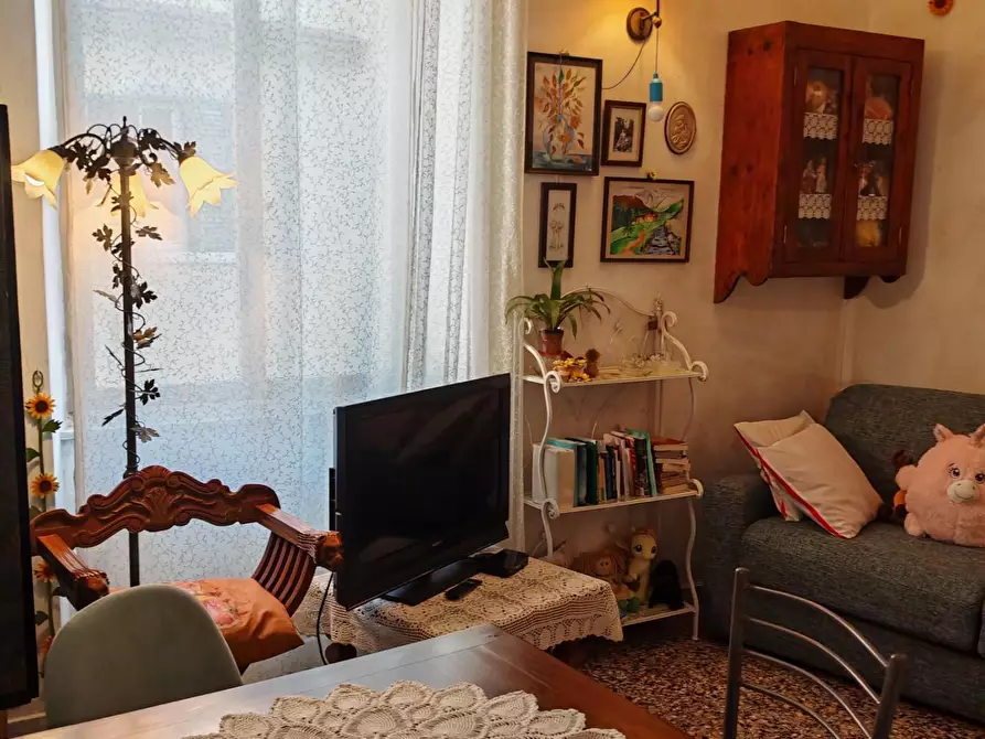 Immagine 6 di Appartamento in vendita  a Carrara