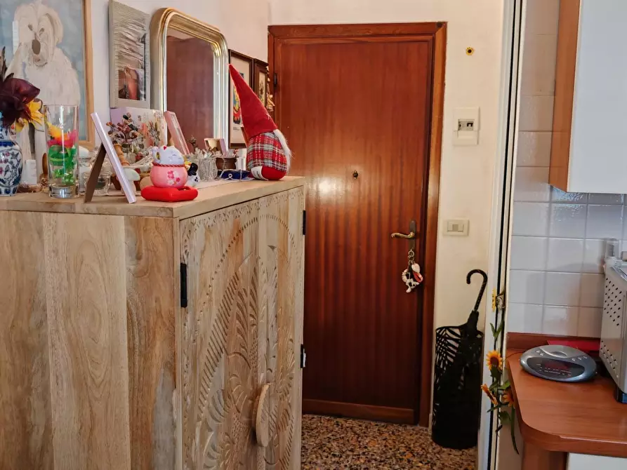 Immagine 18 di Appartamento in vendita  a Carrara