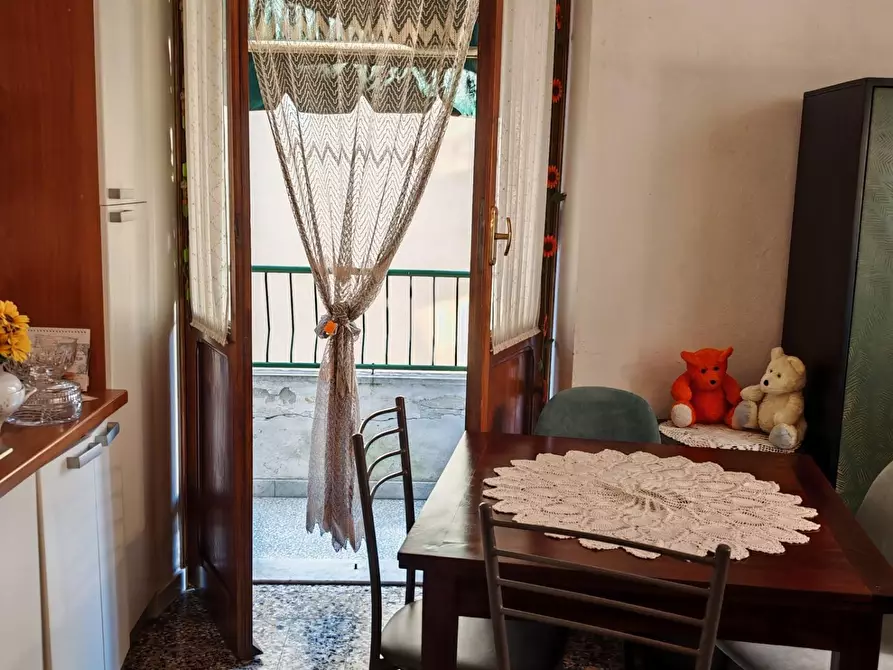 Immagine 3 di Appartamento in vendita  a Carrara