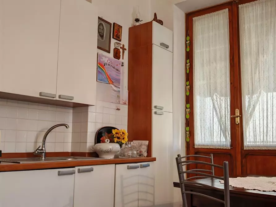 Immagine 16 di Appartamento in vendita  a Carrara