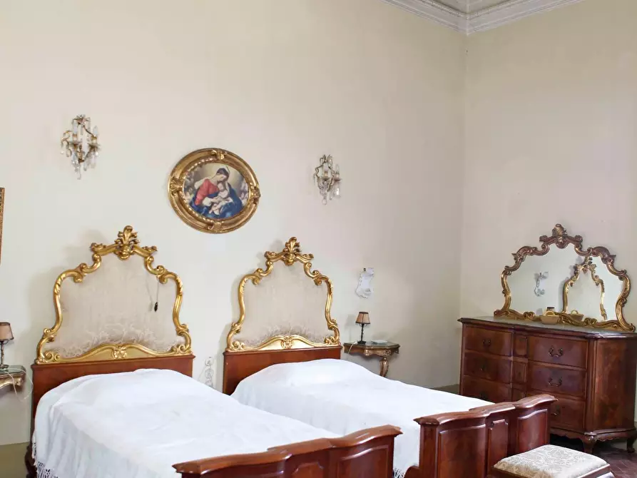 Immagine 23 di Villa in vendita  a Crespina Lorenzana