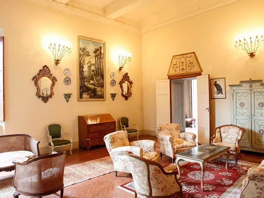 Immagine 16 di Villa in vendita  a Crespina Lorenzana