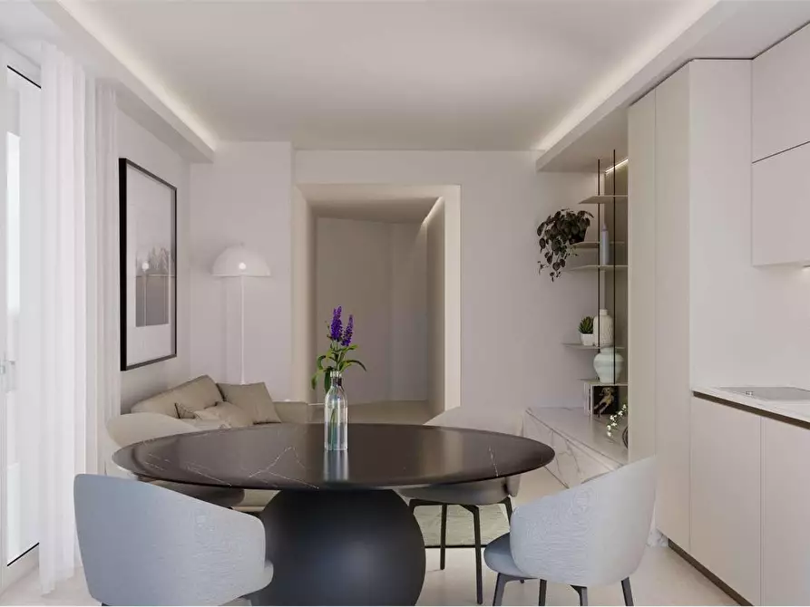 Immagine 37 di Appartamento in vendita  a Carrara