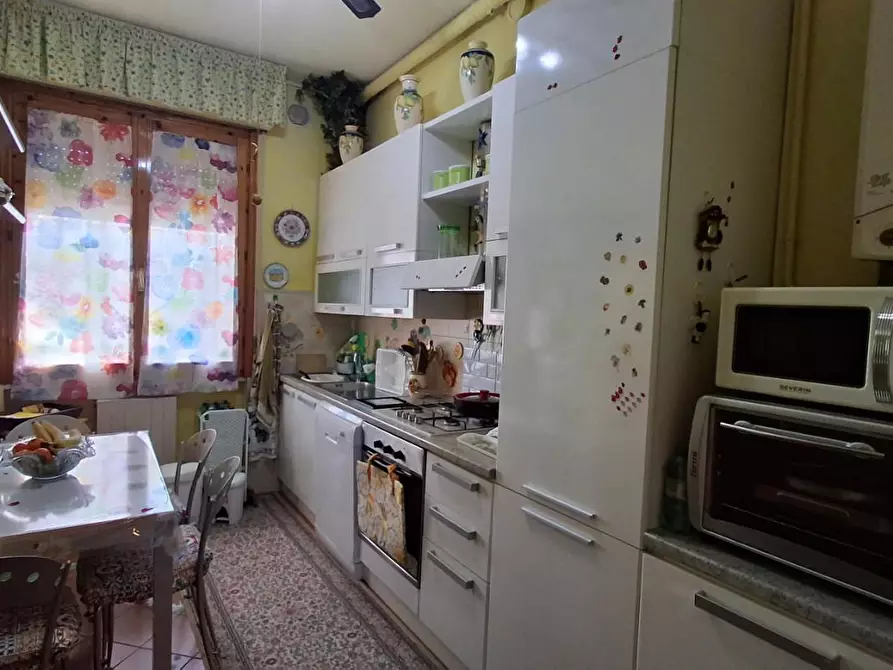 Immagine 4 di Appartamento in vendita  a Vecchiano