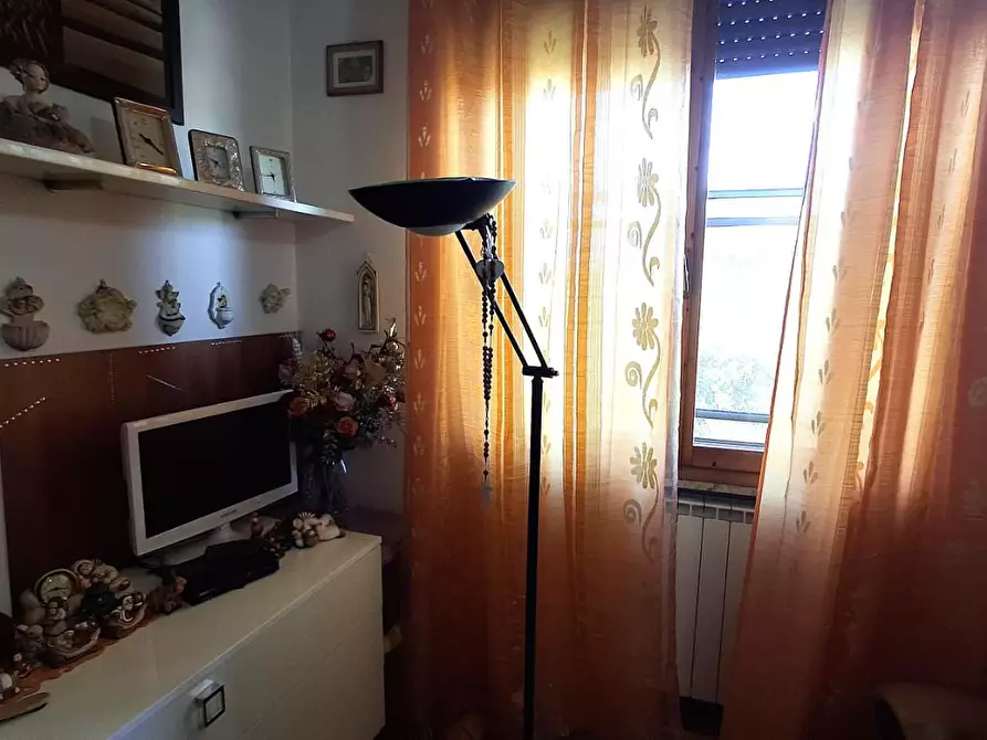 Immagine 9 di Appartamento in vendita  a Vecchiano