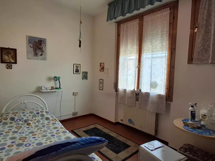 Immagine 7 di Appartamento in vendita  a Vecchiano