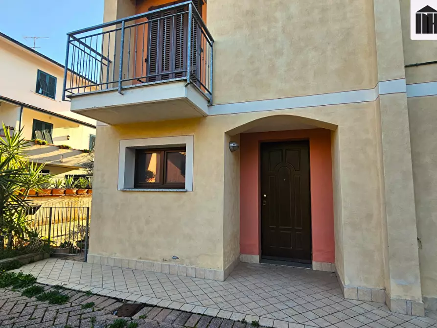 Immagine 22 di Terratetto in vendita  a Castelfranco Di Sotto