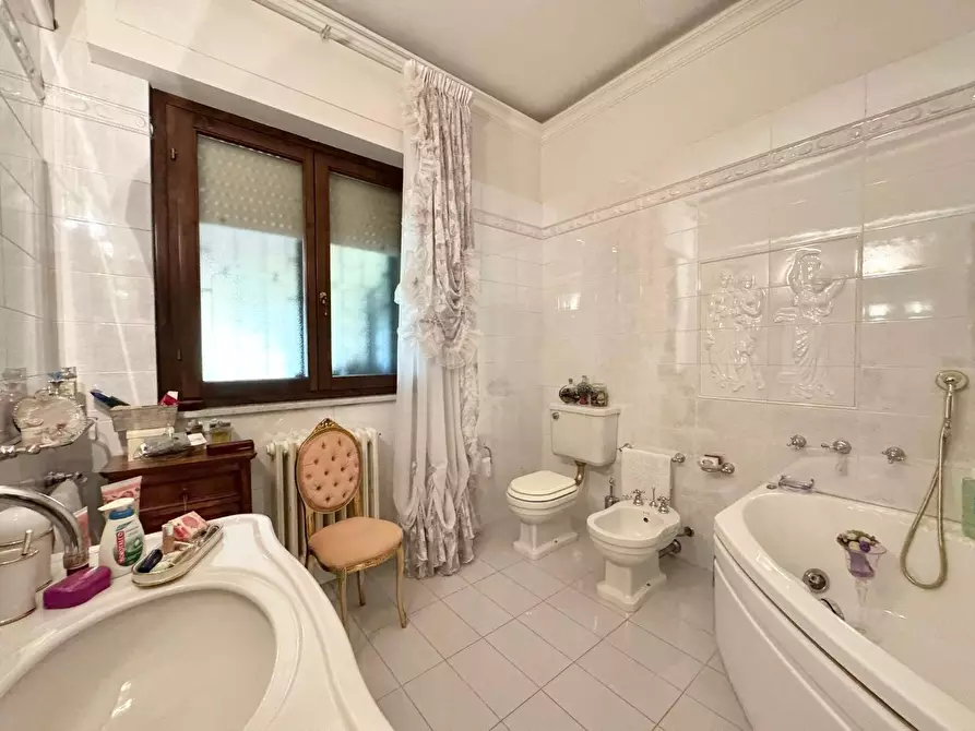 Immagine 12 di Casa indipendente in vendita  a Ponsacco