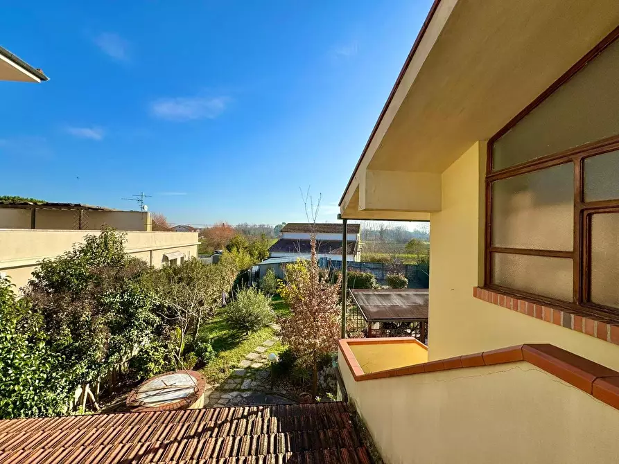 Immagine 37 di Casa indipendente in vendita  a Ponsacco