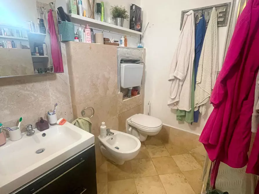 Immagine 6 di Appartamento in vendita  a Cascina