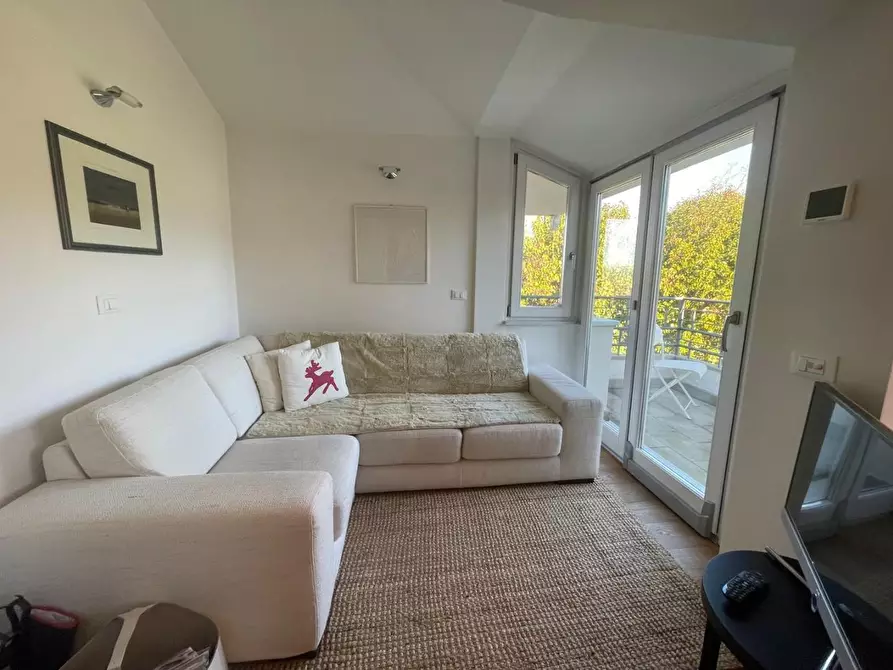 Immagine 1 di Appartamento in vendita  a Ortonovo