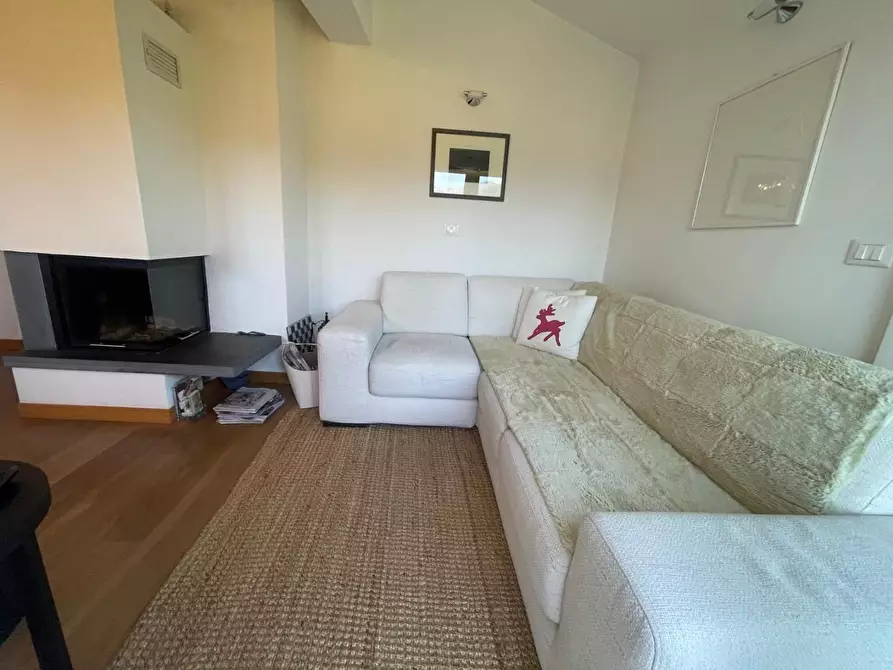 Immagine 13 di Appartamento in vendita  a Ortonovo