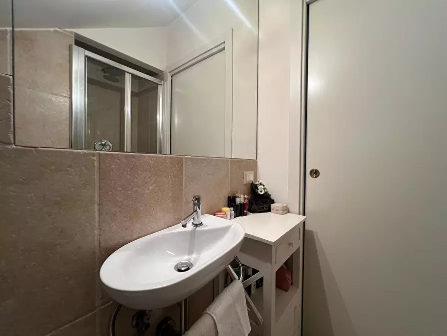 Immagine 18 di Villa in vendita  a Montelupo Fiorentino