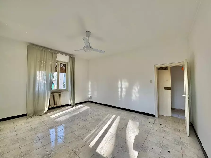 Immagine 9 di Appartamento in vendita  a Pisa