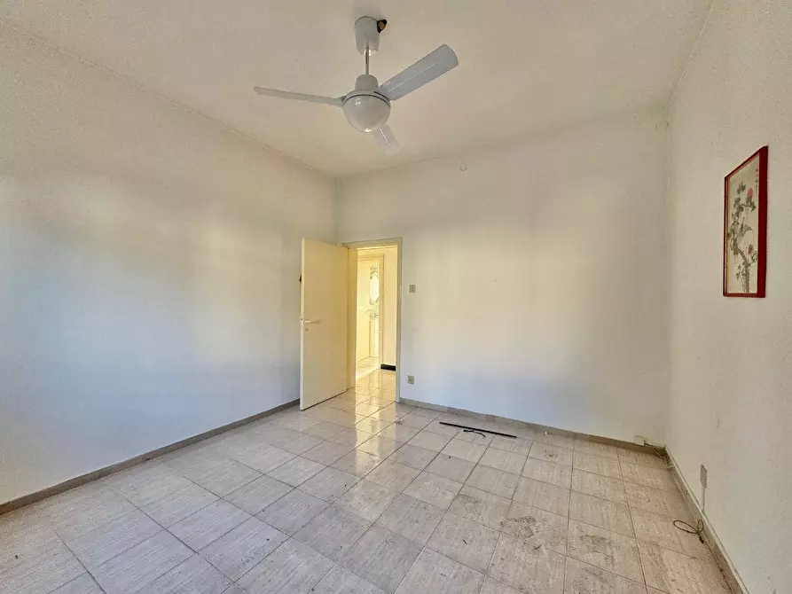 Immagine 17 di Appartamento in vendita  a Pisa