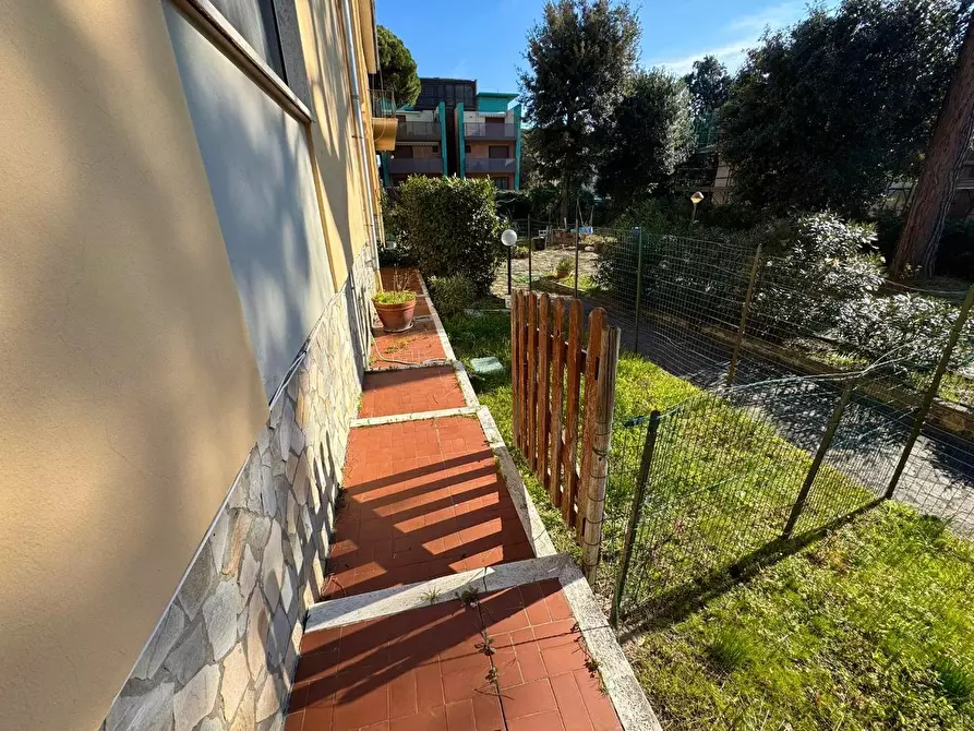 Immagine 19 di Appartamento in vendita  a Pisa