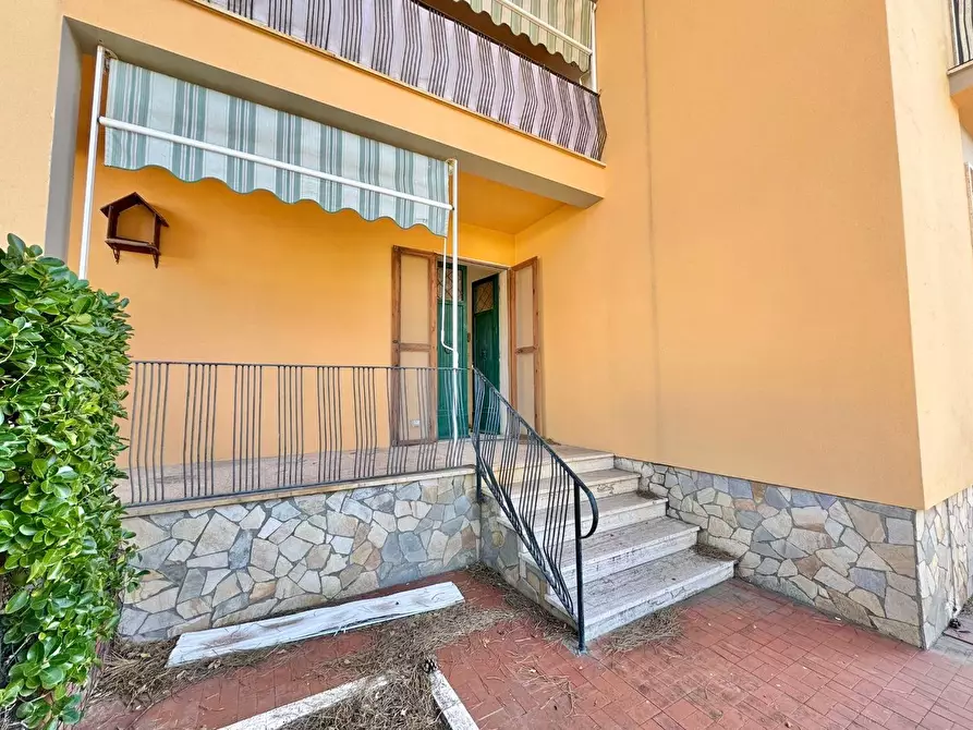 Immagine 4 di Appartamento in vendita  a Pisa