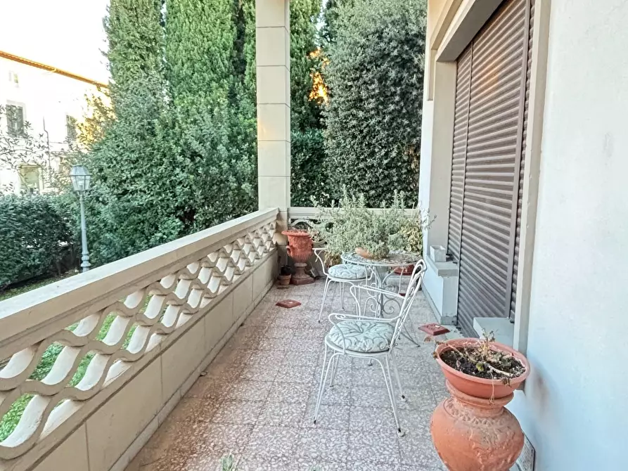 Immagine 30 di Villa in vendita  a Cascina