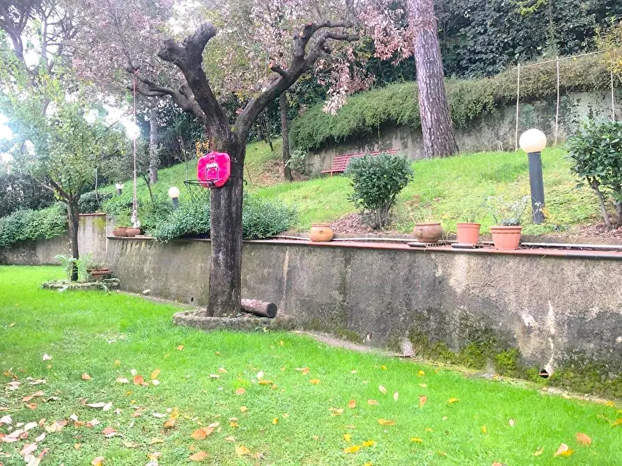 Immagine 4 di Villa in vendita  a Montelupo Fiorentino