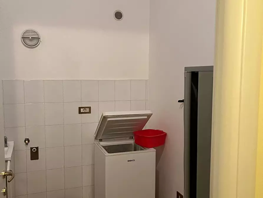 Immagine 12 di Casa indipendente in vendita  a Cascina