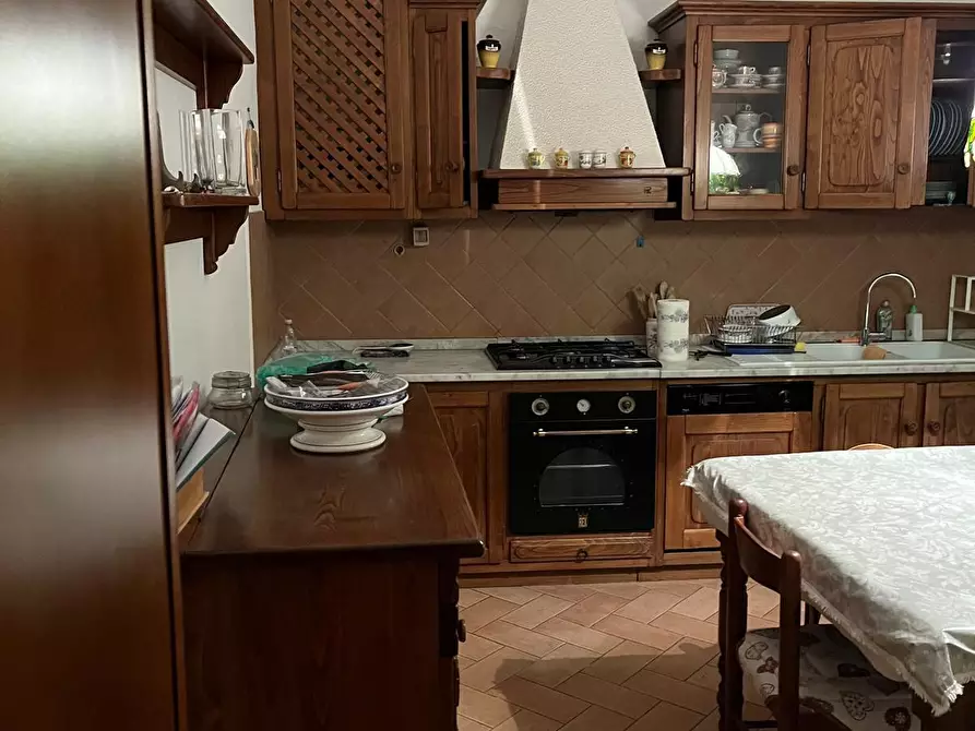 Immagine 1 di Casa indipendente in vendita  a Cascina