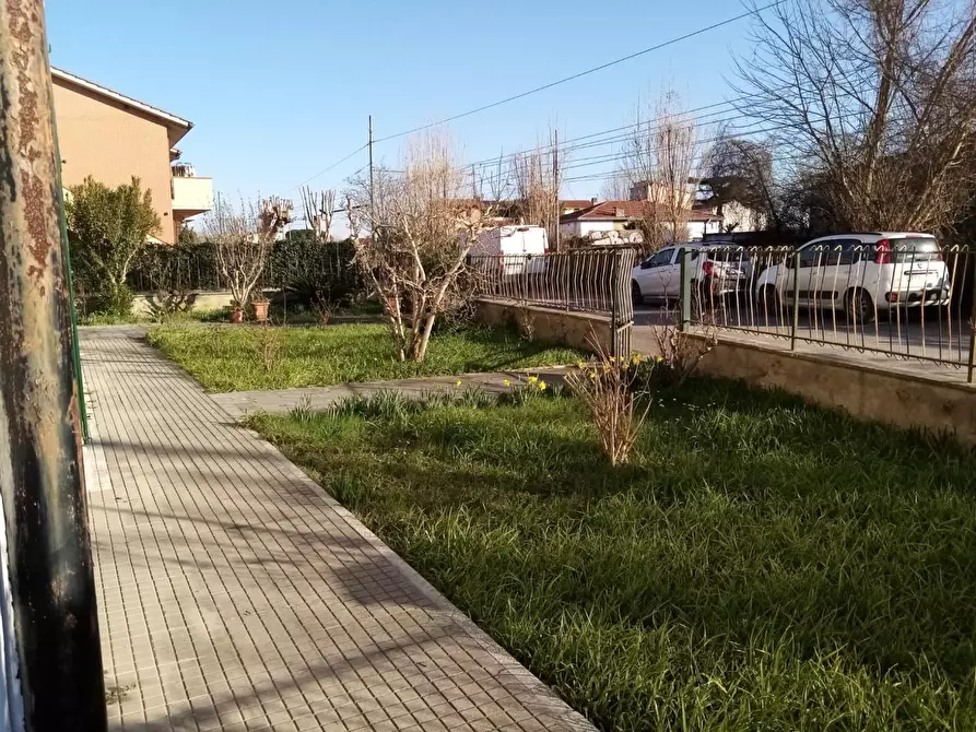 Immagine 22 di Casa indipendente in vendita  a Cascina