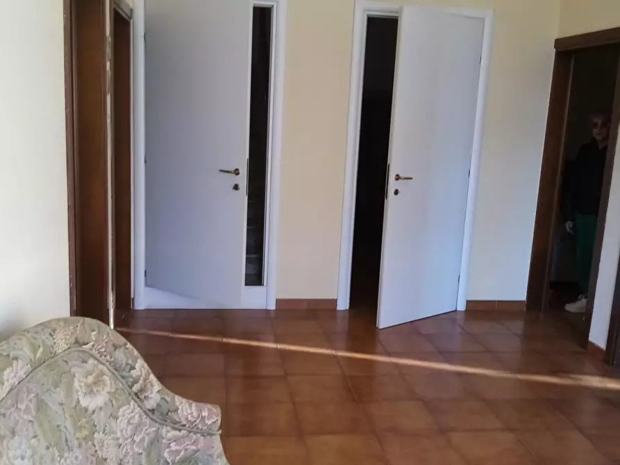 Immagine 27 di Casa indipendente in vendita  a Cascina