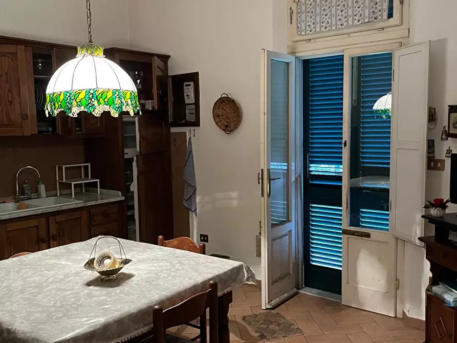 Immagine 3 di Casa indipendente in vendita  a Cascina