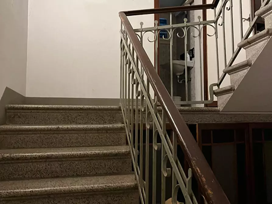 Immagine 10 di Casa indipendente in vendita  a Cascina