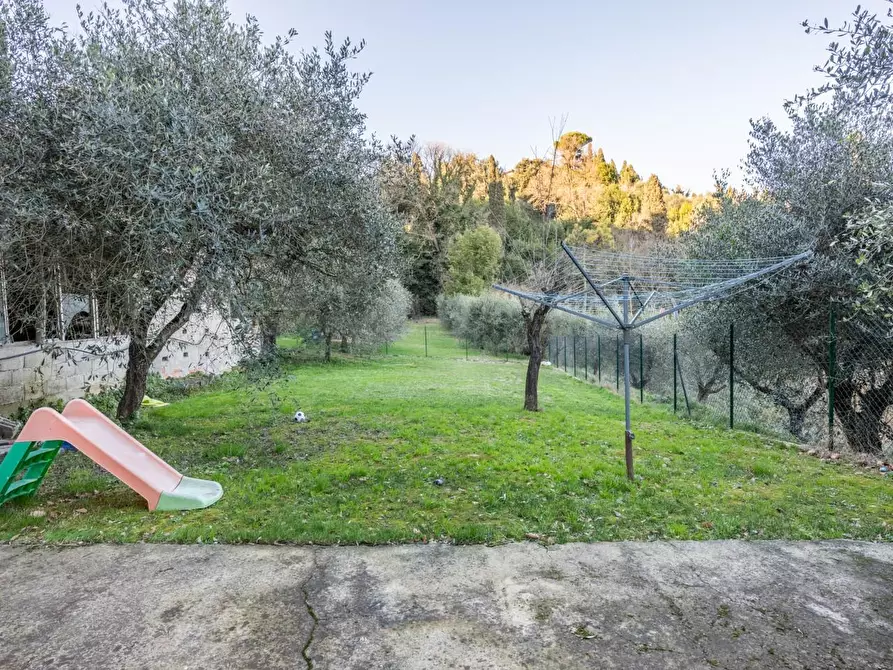 Immagine 4 di Casa indipendente in vendita  a Santa Maria A Monte