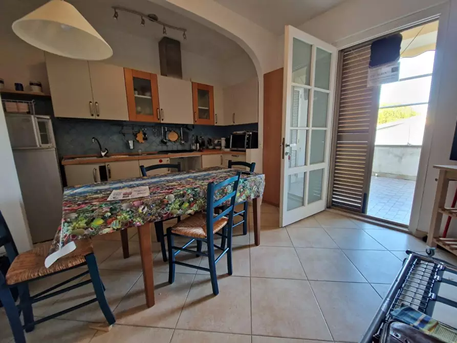 Immagine 4 di Appartamento in affitto  a Cecina