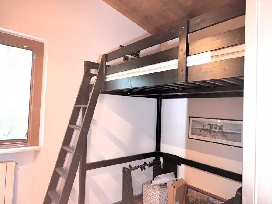 Immagine 8 di Appartamento in vendita  a Massa