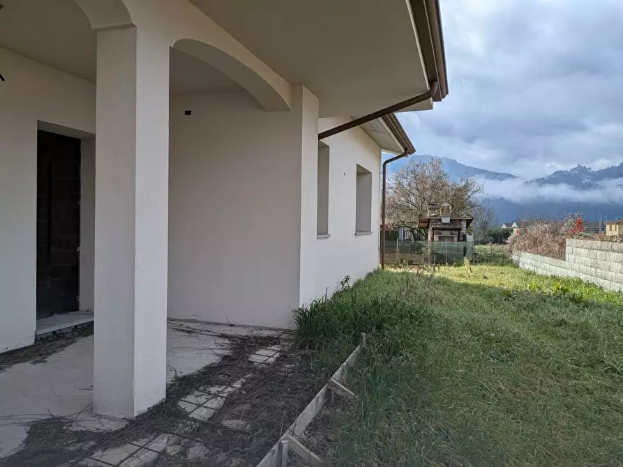 Immagine 2 di Casa bifamiliare in vendita  a Coreglia Antelminelli