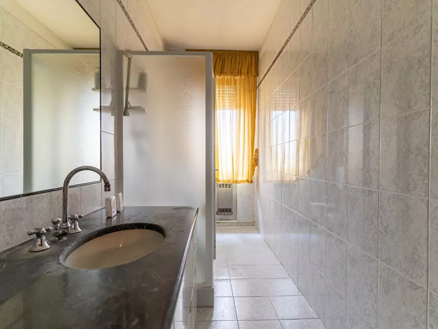 Immagine 40 di Appartamento in vendita  a Empoli