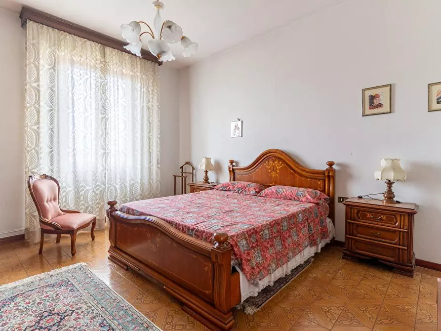 Immagine 35 di Appartamento in vendita  a Empoli