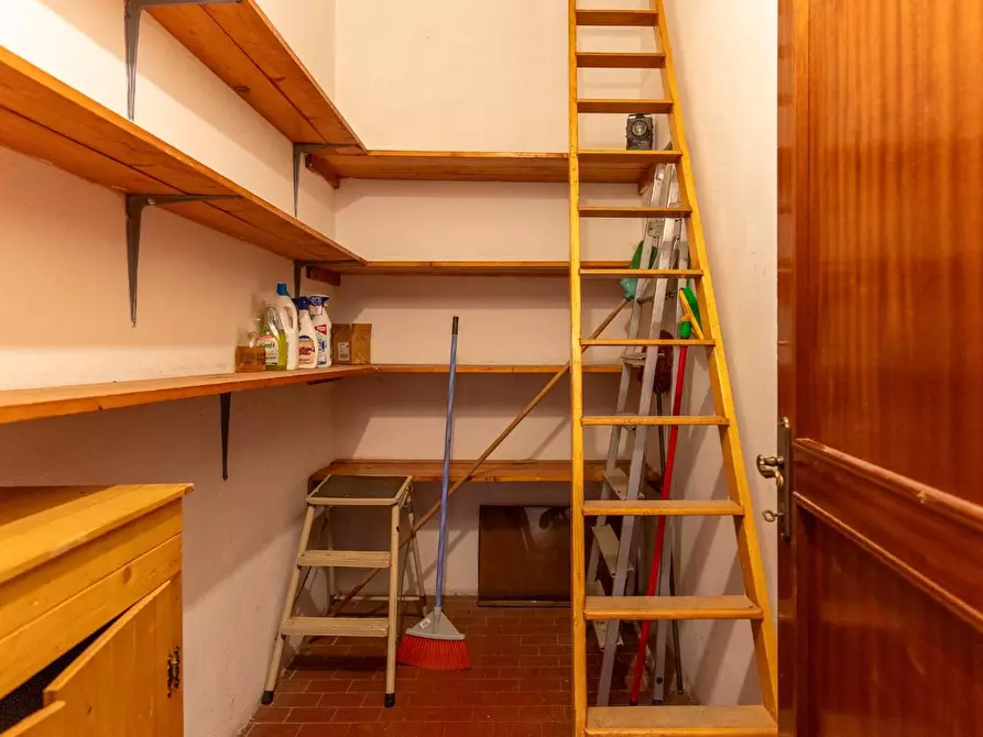 Immagine 43 di Appartamento in vendita  a Empoli