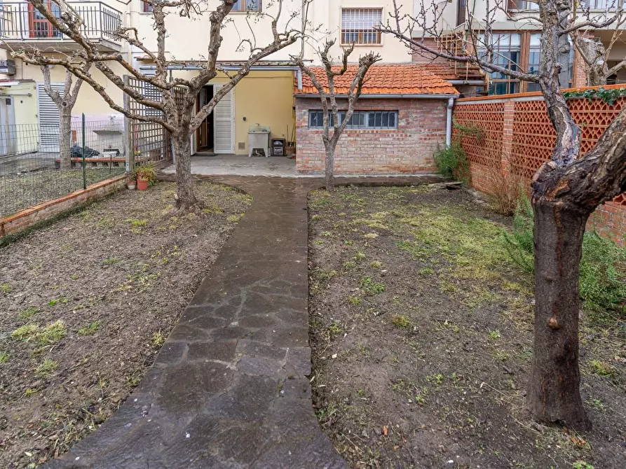 Immagine 2 di Appartamento in vendita  a Empoli