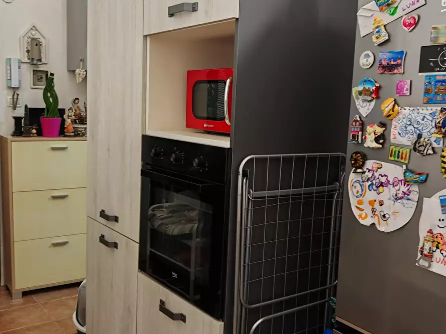 Immagine 17 di Appartamento in vendita  a Carrara