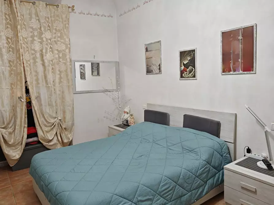 Immagine 2 di Appartamento in vendita  a Carrara