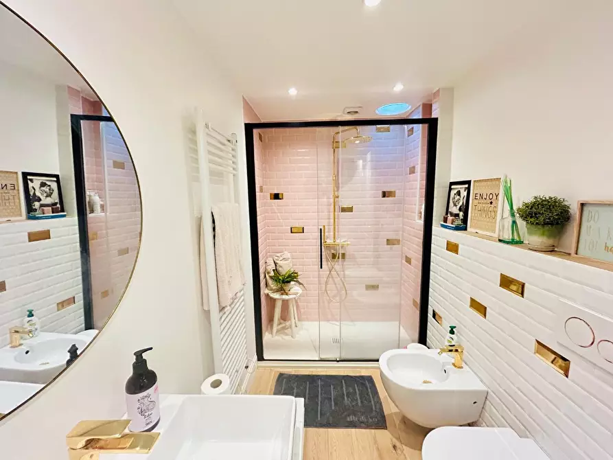 Immagine 19 di Appartamento in vendita  a Empoli