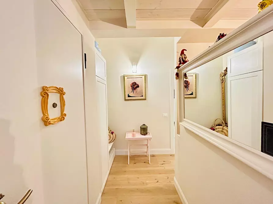 Immagine 12 di Appartamento in vendita  a Empoli