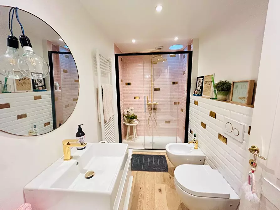 Immagine 21 di Appartamento in vendita  a Empoli